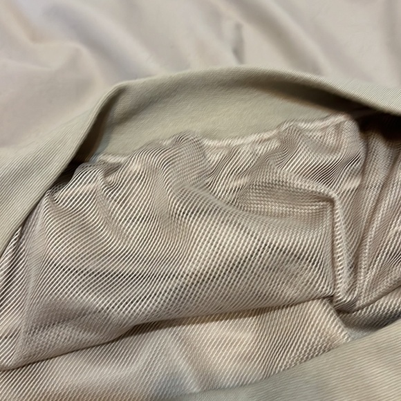 Top-Flite Golf Windbreaker Size M  Tan with  black trim - Picture 5 of 8